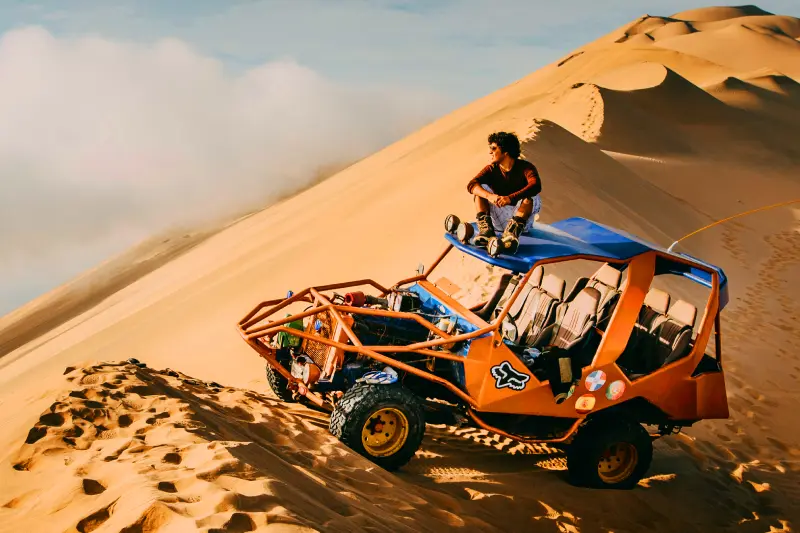 tour-aventura-buggy-y-sandboarding-oasis-huacachina-waman-adventures